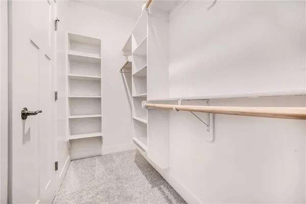 $350,000 | 709 Ridge Drive, Smithville, MO 64089