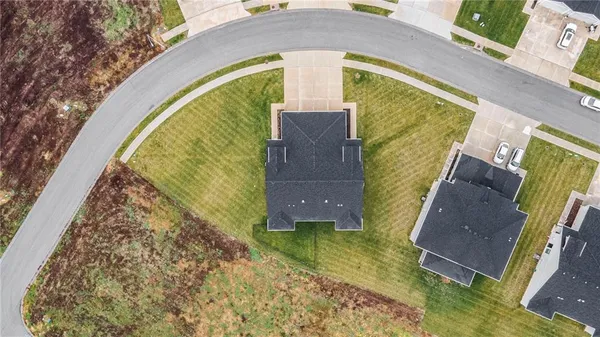 $350,000 | 709 Ridge Drive, Smithville, MO 64089