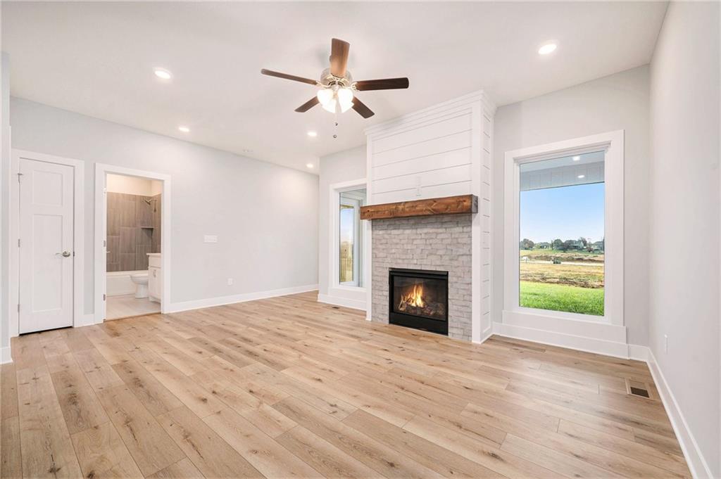 709 Ridge Drive Smithville, MO 64089 - Photo 8 of 33