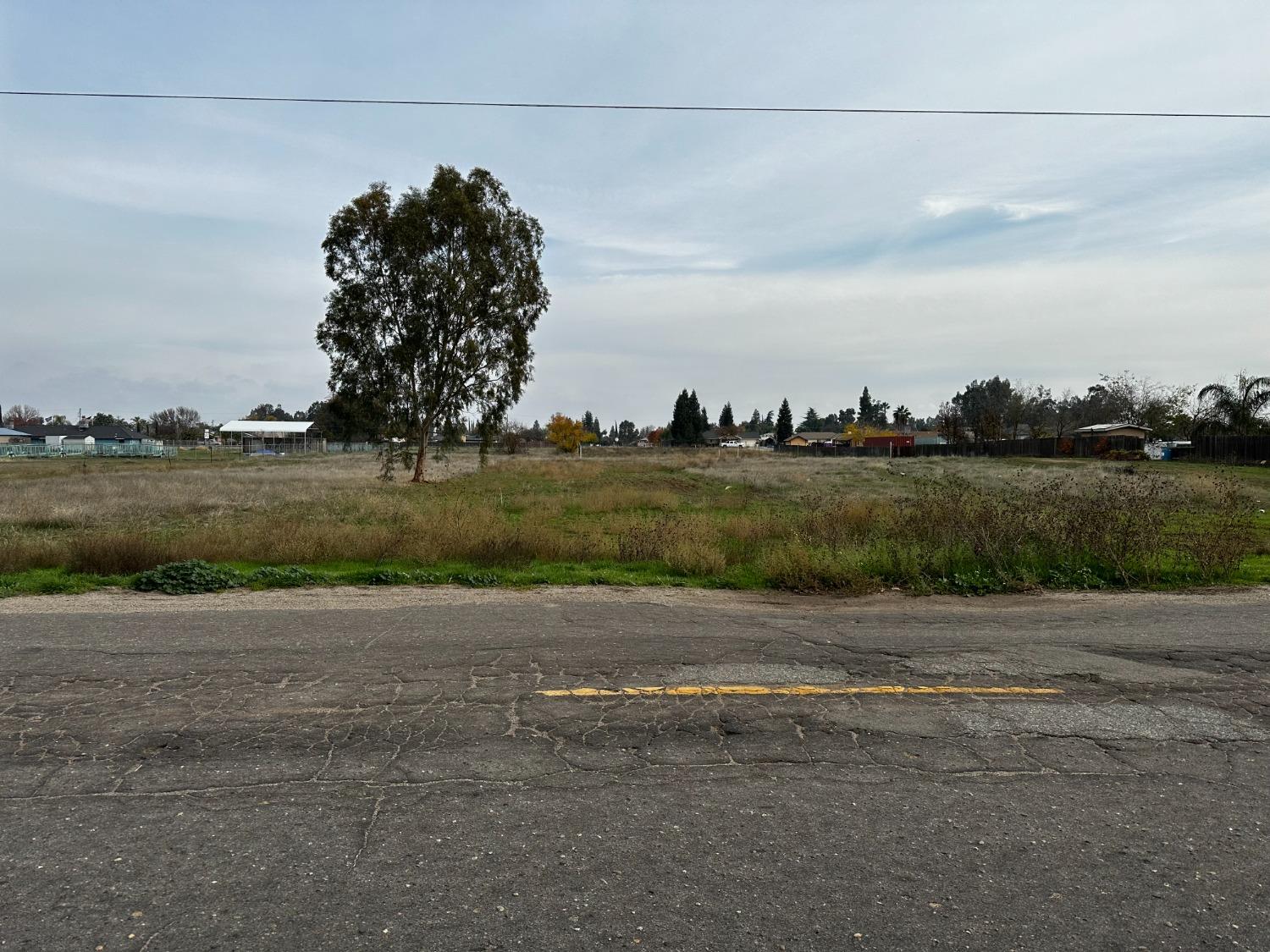 1 Daley Road Madera, CA 93638 - Photo 3 of 6 Gallery Image 3