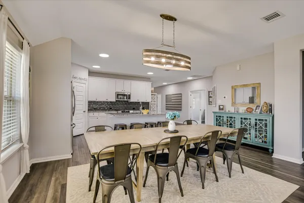a view of a dining room and livingroom view