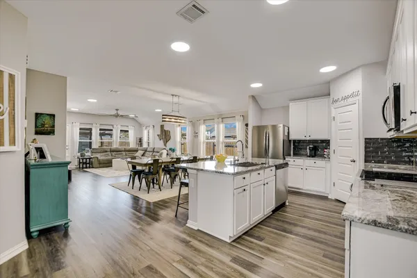 $419,900 | 1101 Terrace View Drive, Georgetown, TX 78628