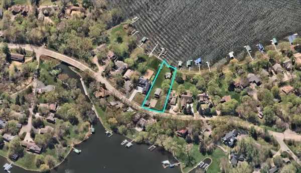 $5,895,000 | 4485 North Shore Drive, Mound, MN 55364