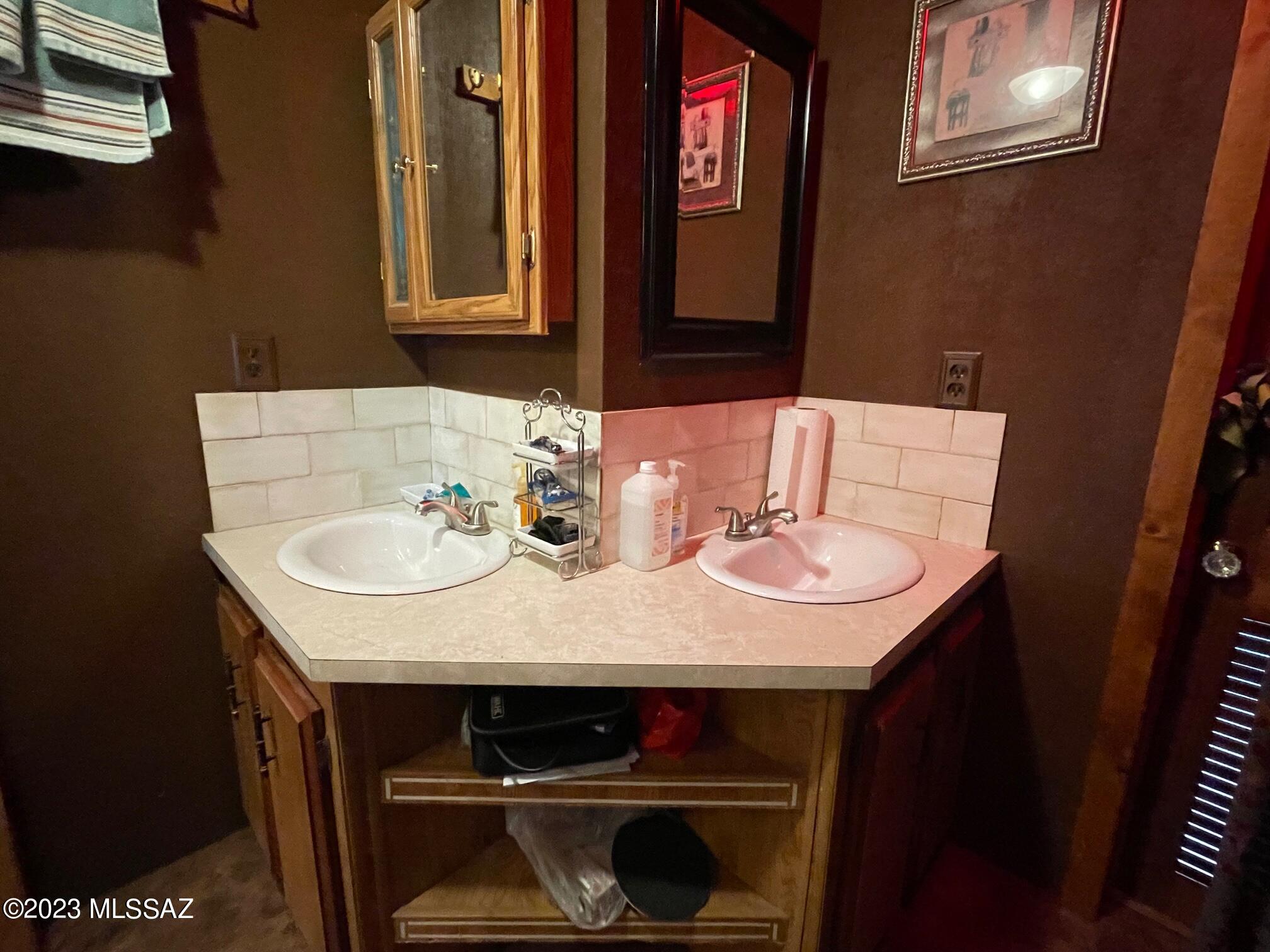 292 North Warren Road Benson, AZ 85602 - Photo 27 of 46 Gallery Image 27