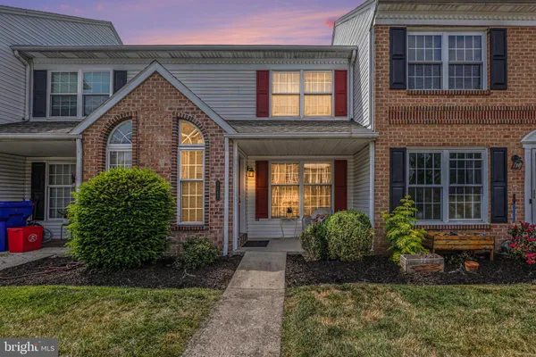 $199,900 | 2162 St Clair Court, Harrisburg, PA 17110