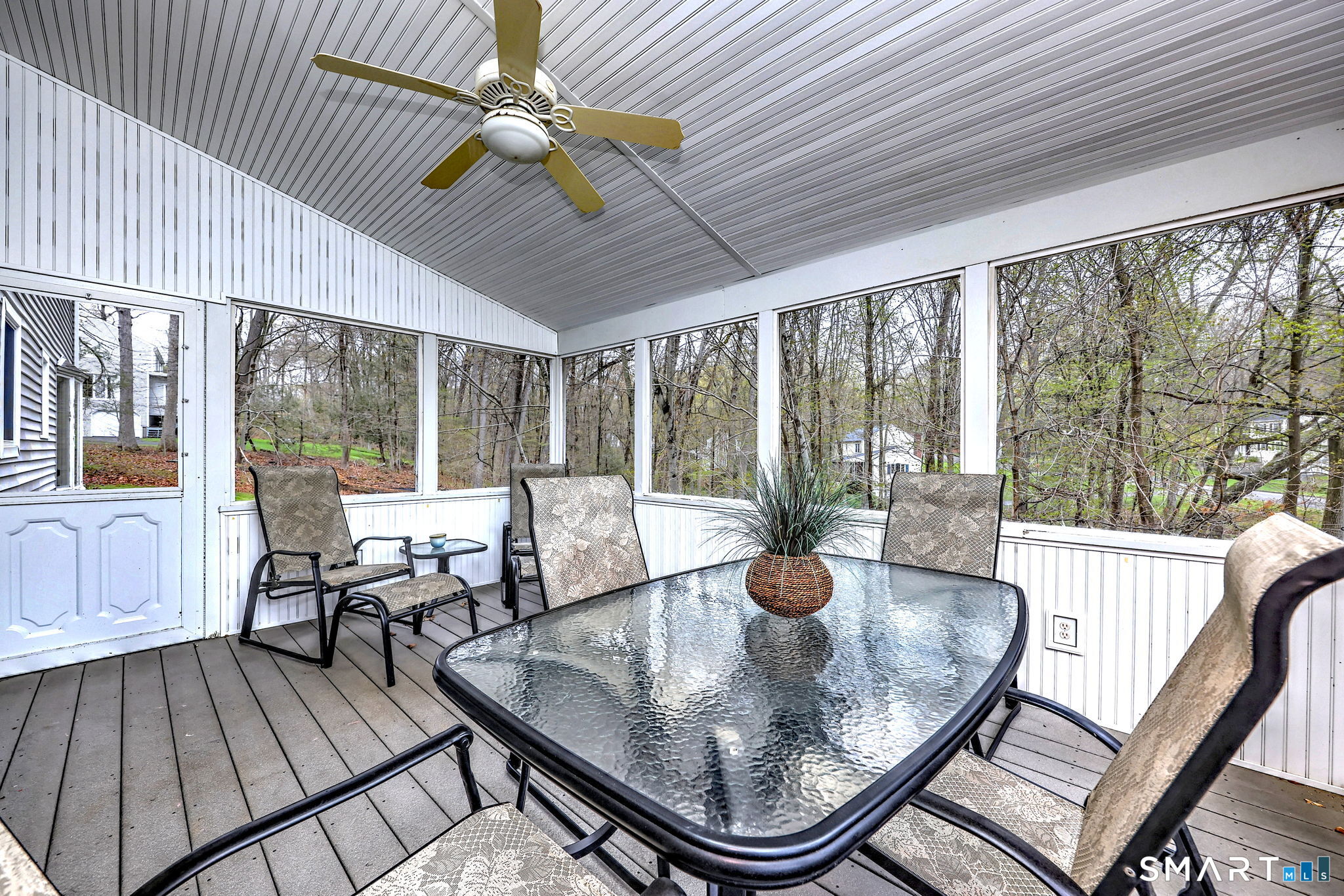 923 Garden Road Orange, CT 06477 - Photo 15 of 35