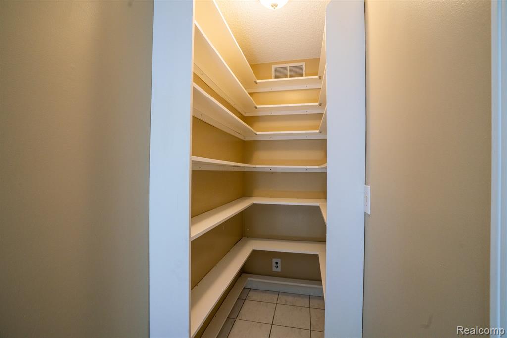 4205 Harding Street Dearborn Heights, MI 48125 - Photo 25 of 30