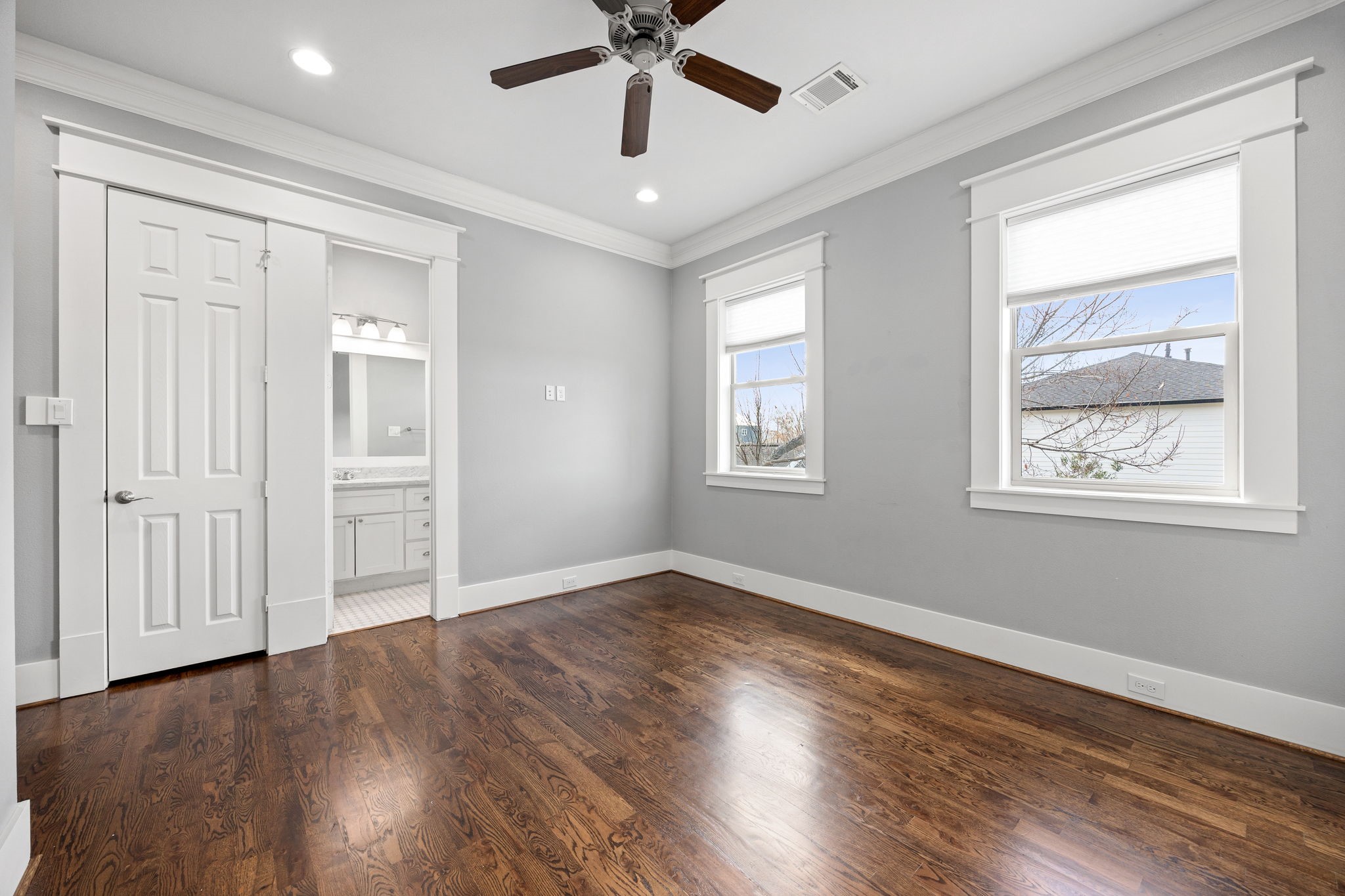 519 East 28th Street Houston, TX 77008 - Photo 25 of 35