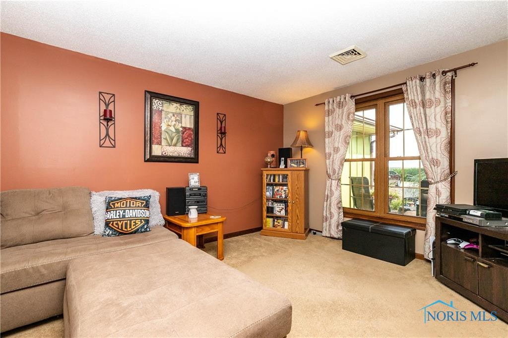 27400 Standley Road Defiance, OH 43512 - Photo 8 of 50 Gallery Image 8