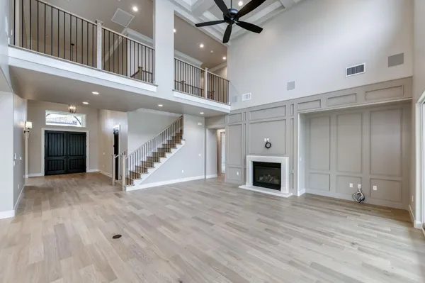 $1,625,000 | 11574 North Range View Drive, Fresno, CA 93730