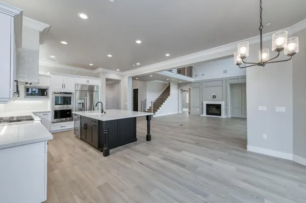 $1,625,000 | 11574 North Range View Drive, Fresno, CA 93730