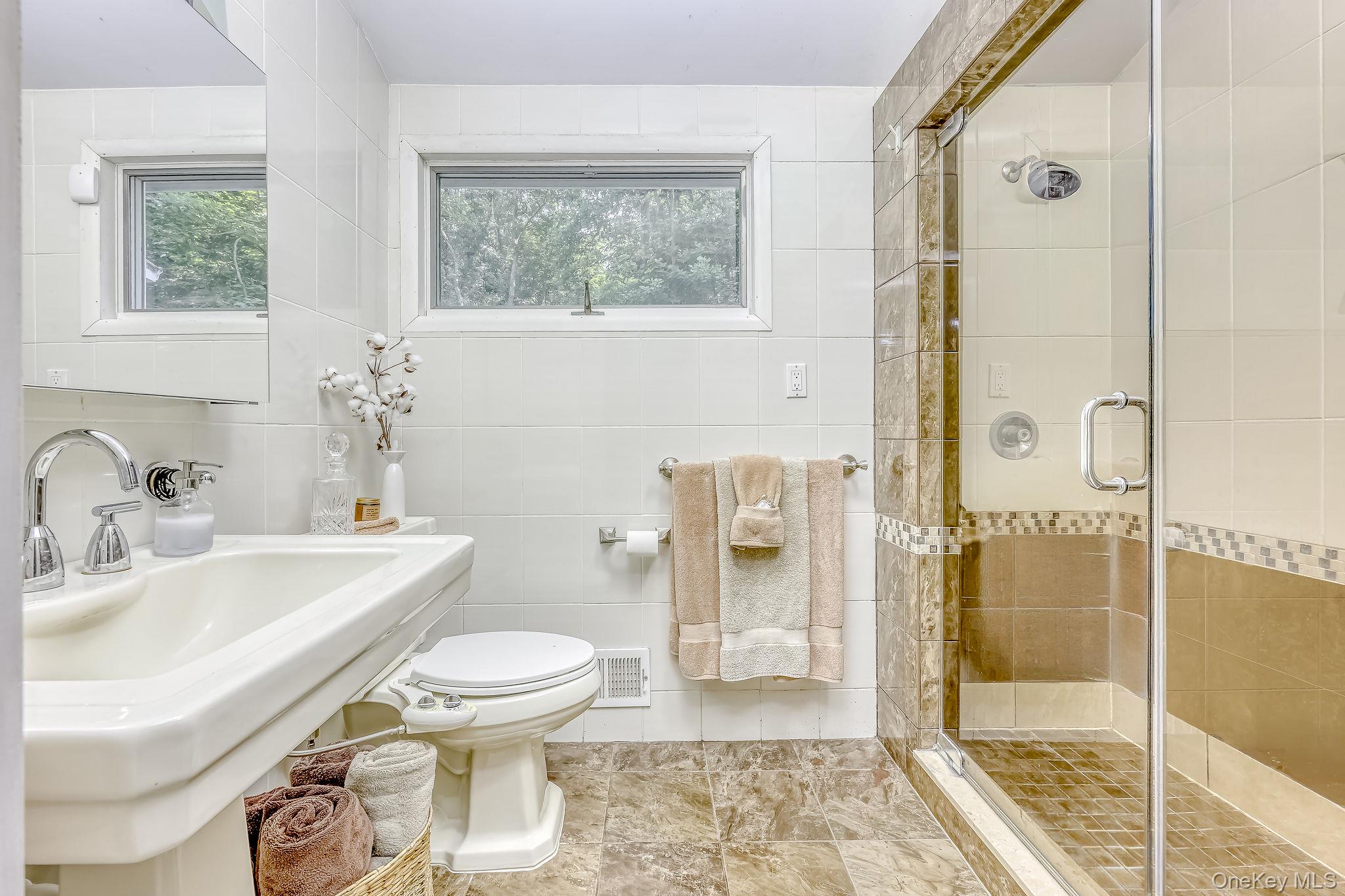 10 Longbow Road Suffern, NY 10901 - Photo 17 of 27