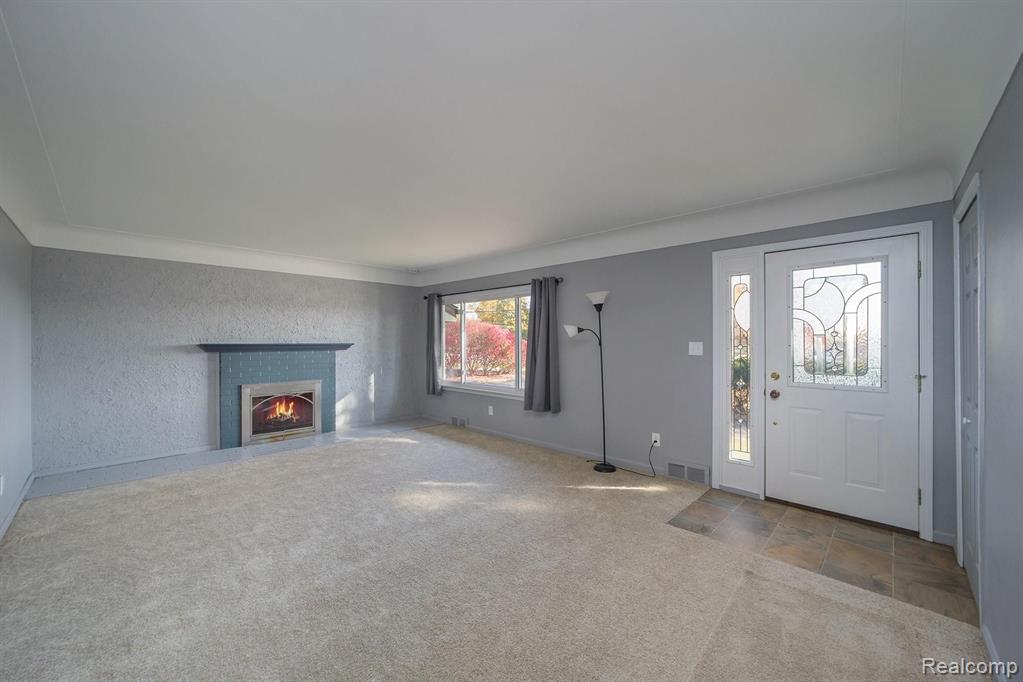 5631 Livernois Road Troy, MI 48098 - Photo 7 of 24