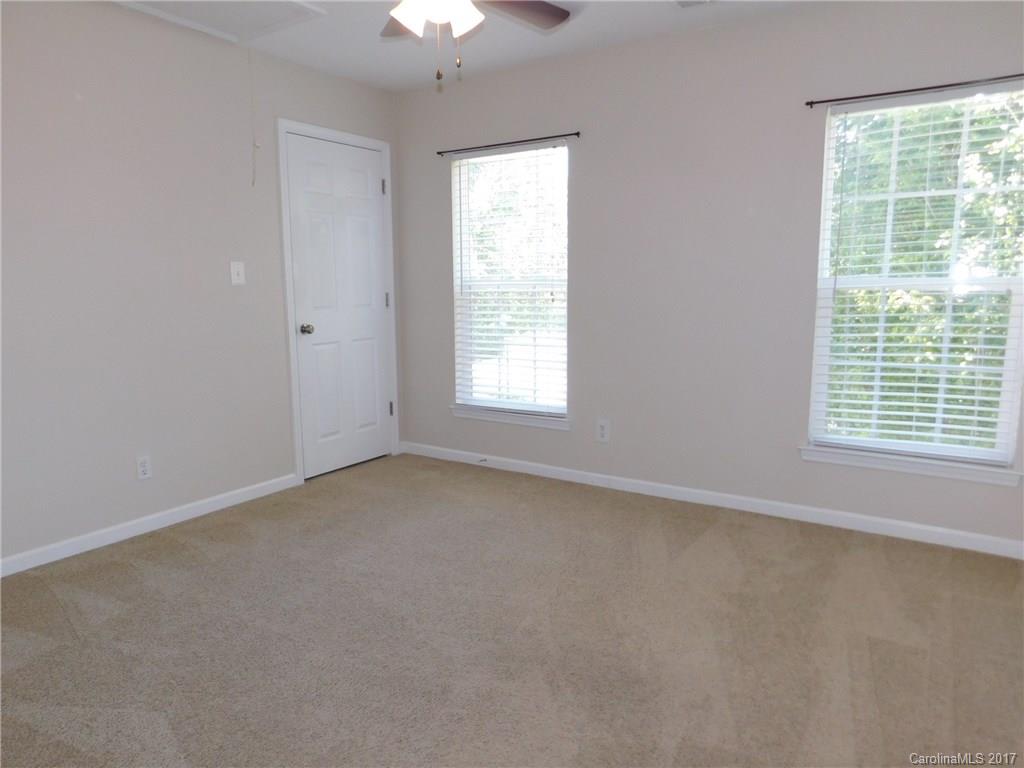 10304 Gold Pan Road Charlotte, NC 28215 - Photo 16 of 24 Gallery Image 16