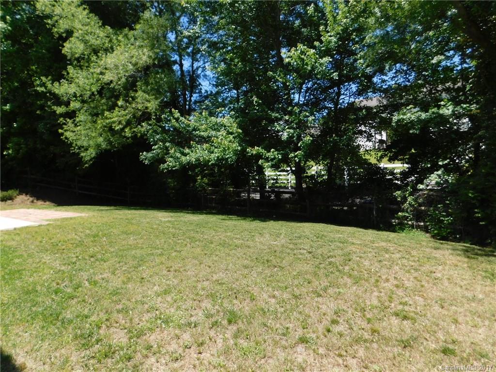 10304 Gold Pan Road Charlotte, NC 28215 - Photo 20 of 24 Gallery Image 20