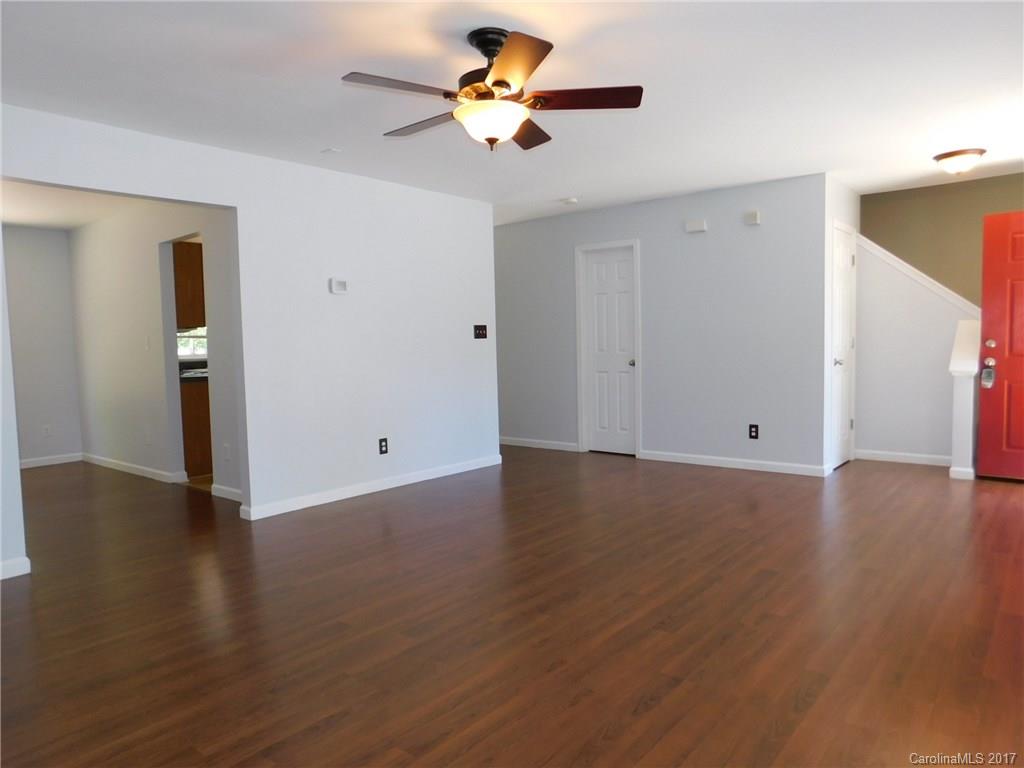 10304 Gold Pan Road Charlotte, NC 28215 - Photo 3 of 24 Gallery Image 3