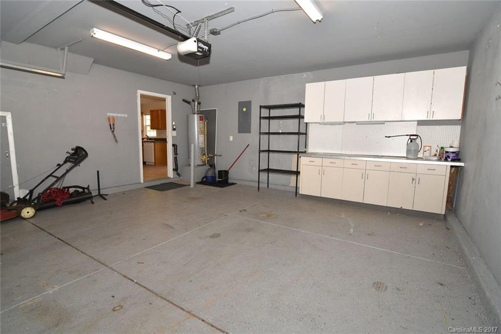 10304 Gold Pan Road Charlotte, NC 28215 - Photo 22 of 24 Gallery Image 22