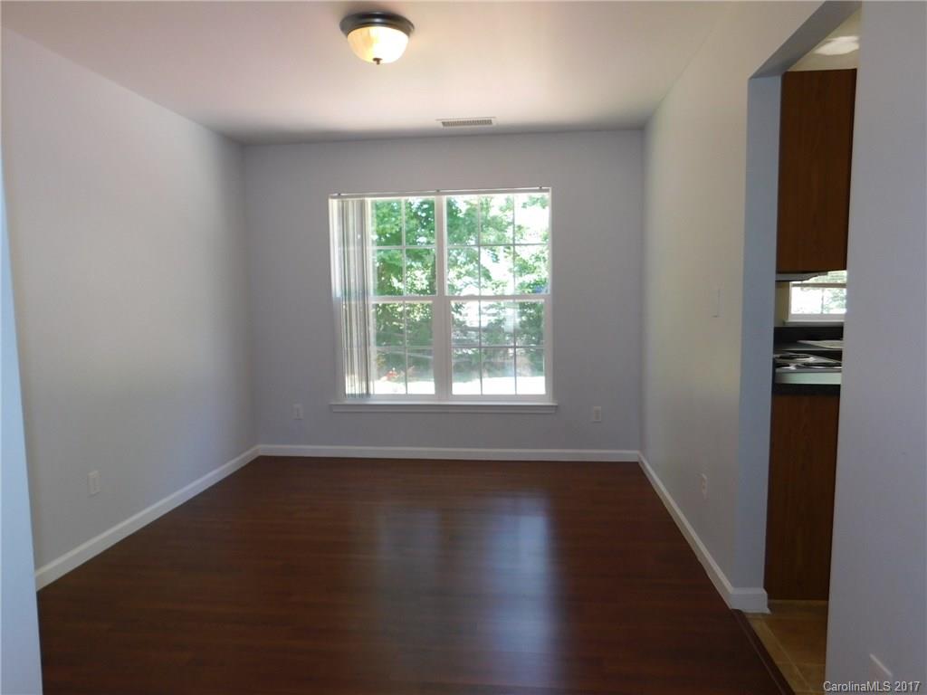 10304 Gold Pan Road Charlotte, NC 28215 - Photo 7 of 24 Gallery Image 7