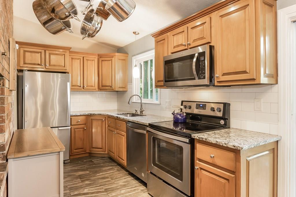 191 7 Star Road Groveland, MA 01834 - Photo 7 of 30 Gallery Image 7