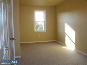 1064 Park Road Leesport, PA 19533 - Photo 8 of 12 Bedroom 2