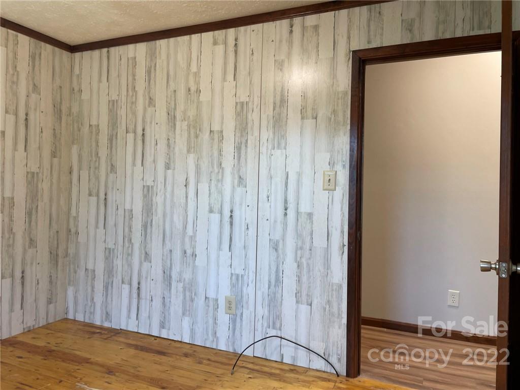 404 Bryant Road Morganton, NC 28655 - Photo 18 of 37 Gallery Image 18