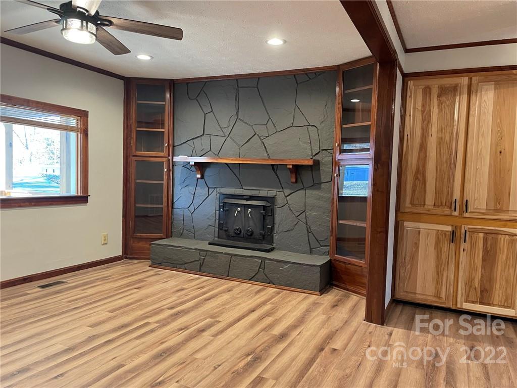 404 Bryant Road Morganton, NC 28655 - Photo 10 of 37 Gallery Image 10