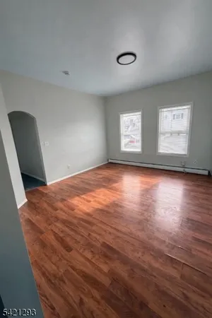 $2,400 | 262 Union Avenue, Paterson, NJ 07502