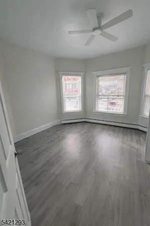 $2,400 | 262 Union Avenue, Paterson, NJ 07502