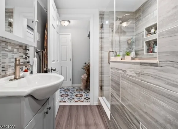 $2,400 | 262 Union Avenue, Paterson, NJ 07502