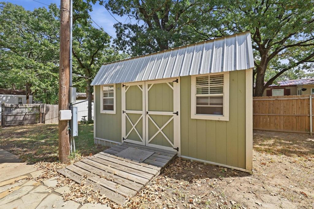 14 Bravo Road Pottsboro, TX 75076 - Photo 27 of 31 Gallery Image 27