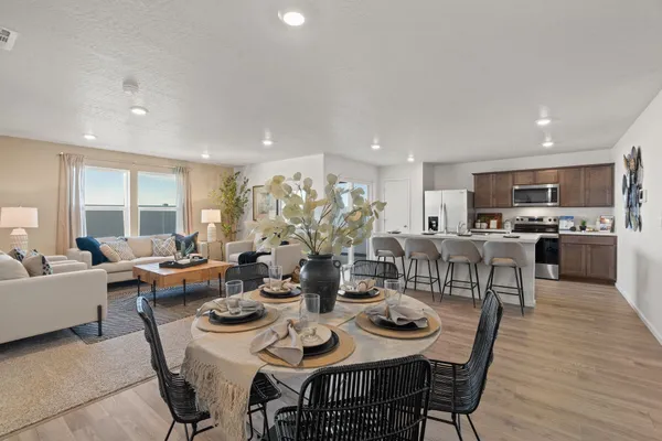 $384,995 | 13516 West Crosswinds Avenue, Airway Heights, WA 99001