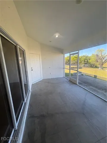 $1,800 | 2702 Southwest 9th Avenue, Cape Coral, FL 33914