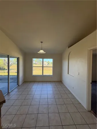 $1,700 | 2702 Southwest 9th Avenue, Cape Coral, FL 33914