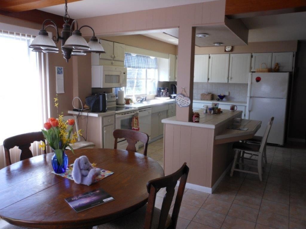 288 West Giles Road Muskegon, MI 49445 - Photo 13 of 45 001