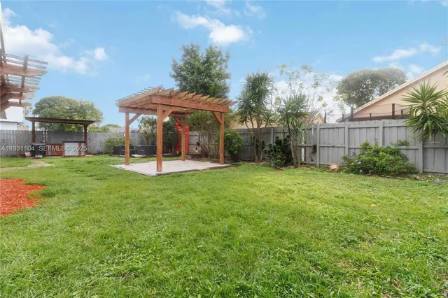 $549,900 | 9908 Northwest 46th Court, Sunrise, FL 33351