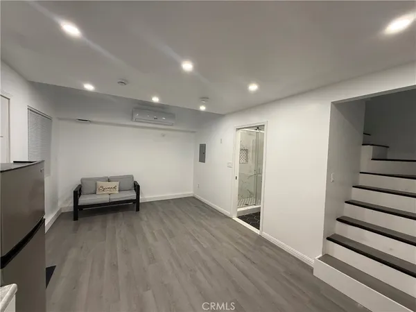 $2,100 | 12119 Bambi Place, Granada Hills, CA 91344