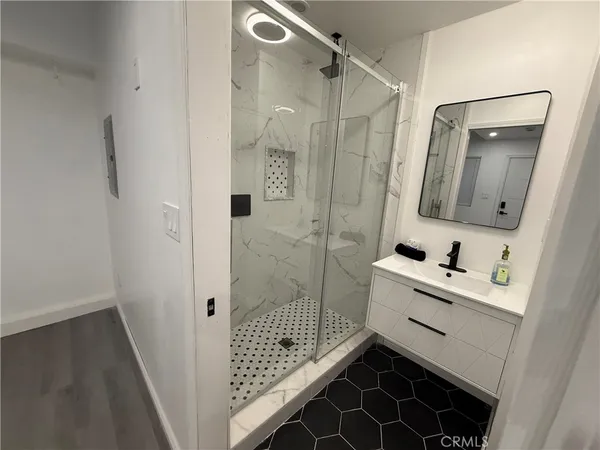 $2,100 | 12119 Bambi Place, Granada Hills, CA 91344