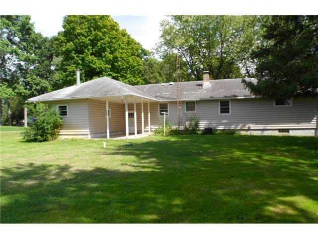 175 Oaksmere Road Springfield, OH 45503 - Photo 2 of 10