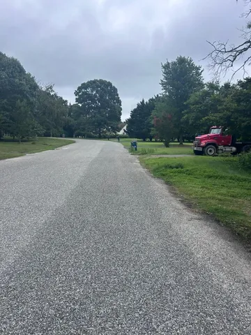 a view of a yard with entertaining space