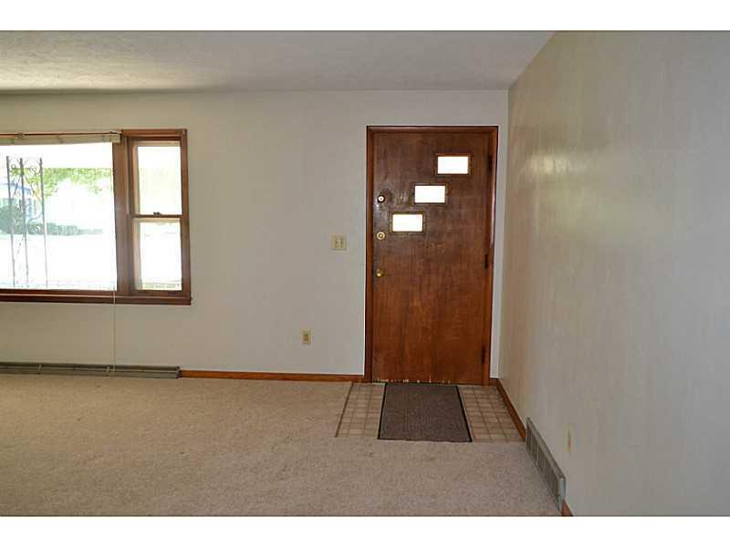 2246 East Home Road Springfield, OH 45503 - Photo 4 of 25 Gallery Image 4