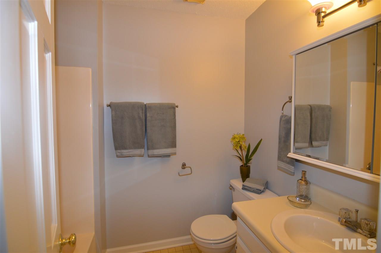 6587 English Oaks Drive Raleigh, NC 27615 - Photo 12 of 21