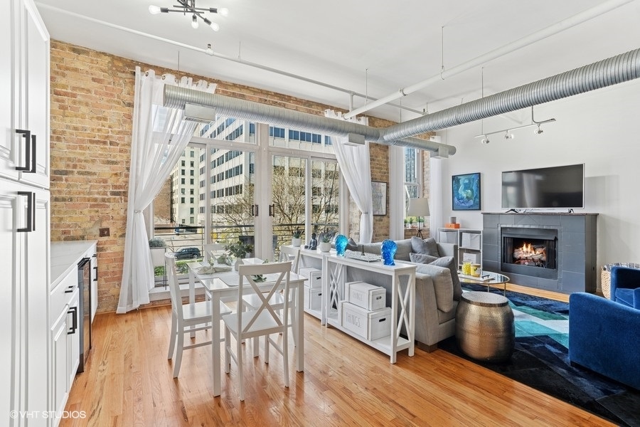 417 South Jefferson Street, Unit 207B Chicago, IL 60607 - Photo 7 of 16