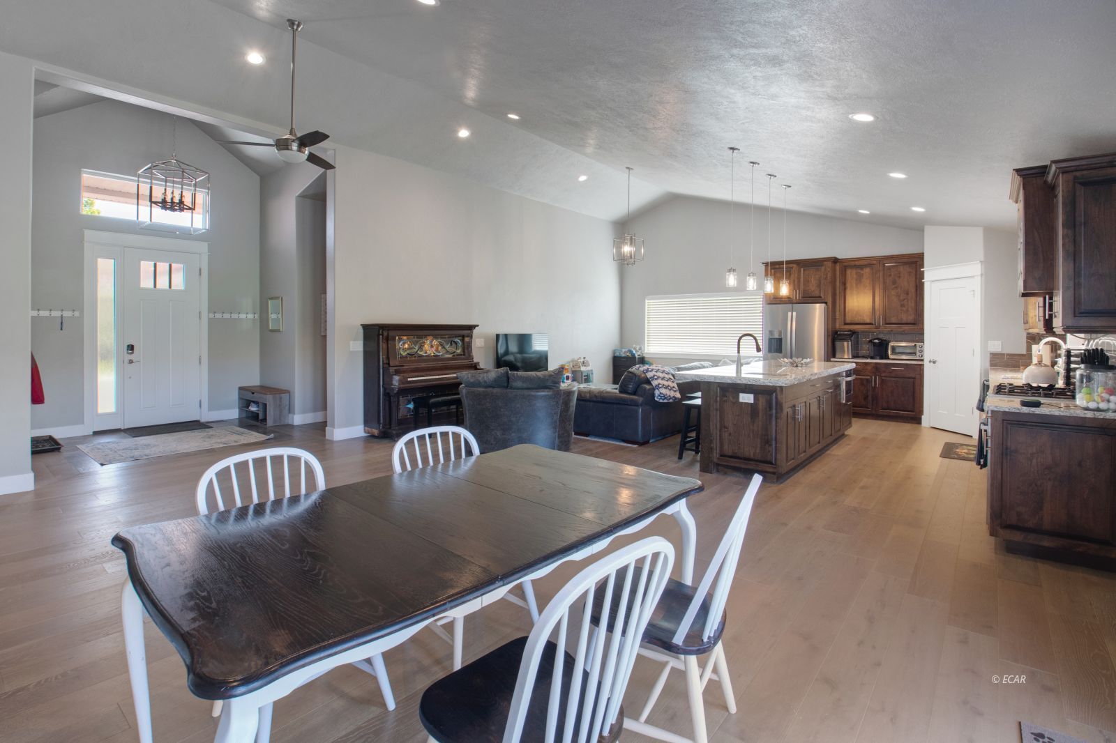2014 Ruby View Drive Elko, NV 89801 - Photo 10 of 48 Gallery Image 10