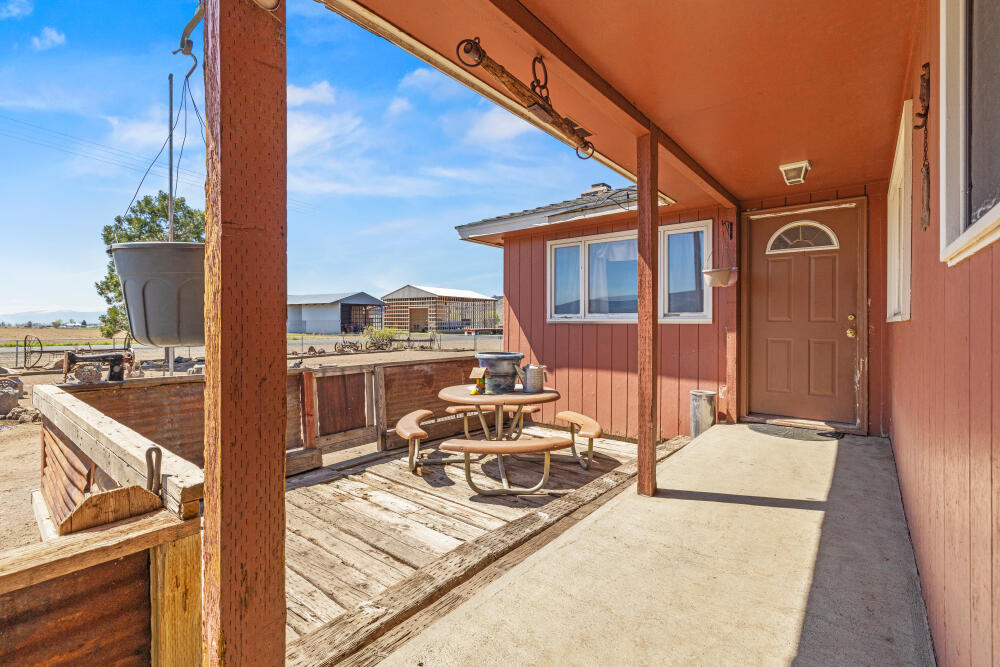 32585 Transformer Road Malin, OR 97632 - Photo 57 of 82 56