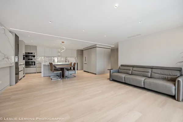 $825,000 | 2 Oak Brook Club Drive, Unit C303, Oak Brook, IL 60523