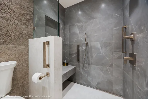 $825,000 | 2 Oak Brook Club Drive, Unit C303, Oak Brook, IL 60523