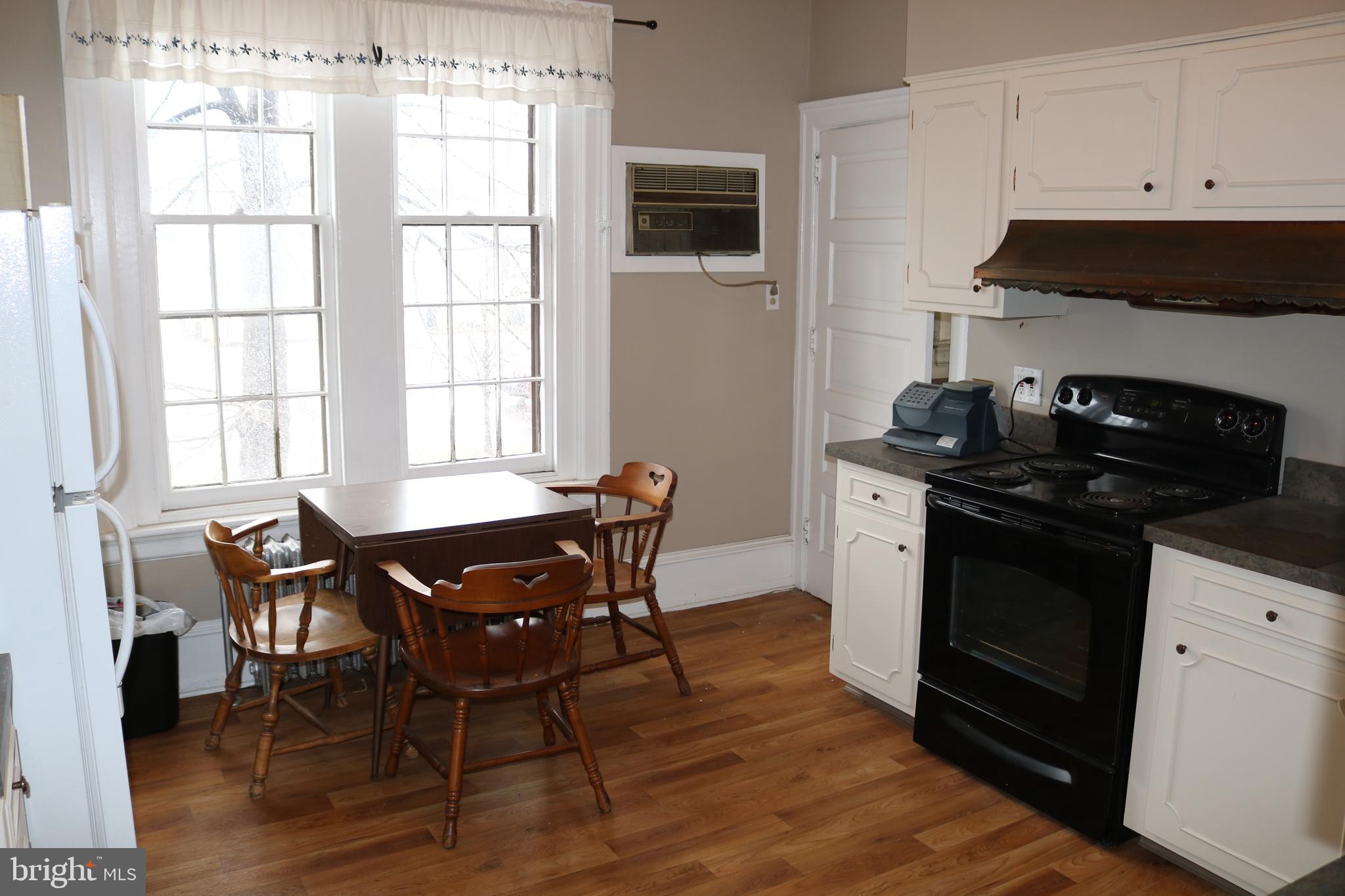 631 East High Street Pottstown, PA 19464 - Photo 11 of 19 Office