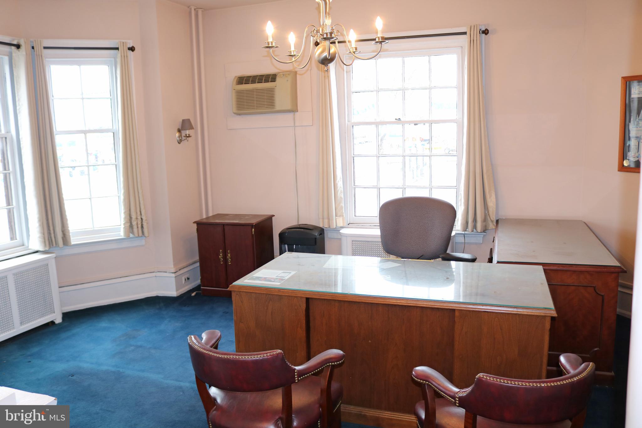 631 East High Street Pottstown, PA 19464 - Photo 7 of 19 Office