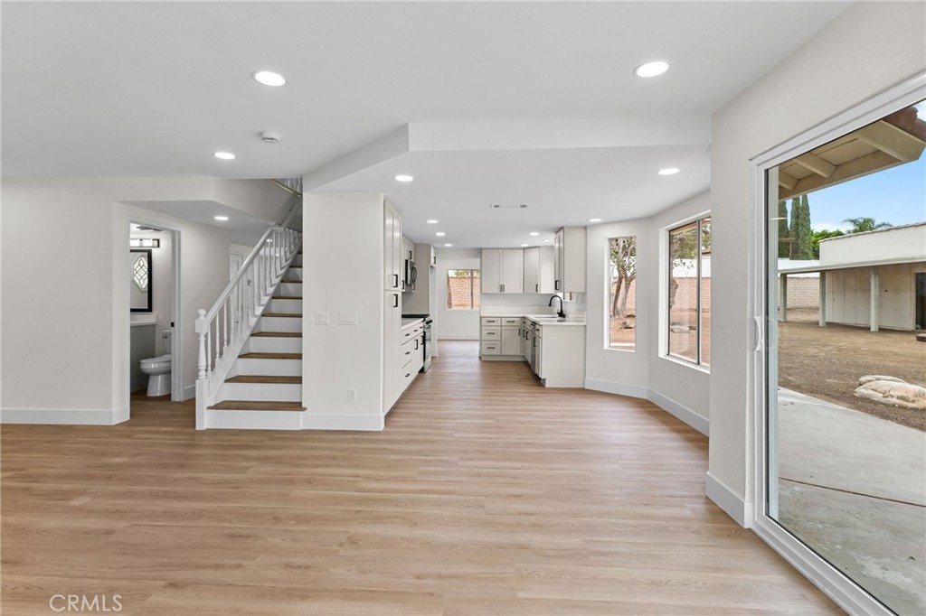 10880 Valley Drive Riverside, CA 92505 - Photo 10 of 40