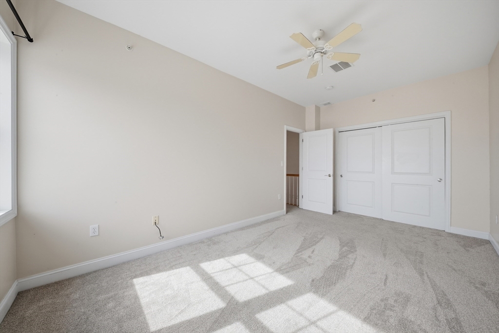 233 Beach Road, Unit A11 Salisbury, MA 01952 - Photo 22 of 37 a view of an empty room